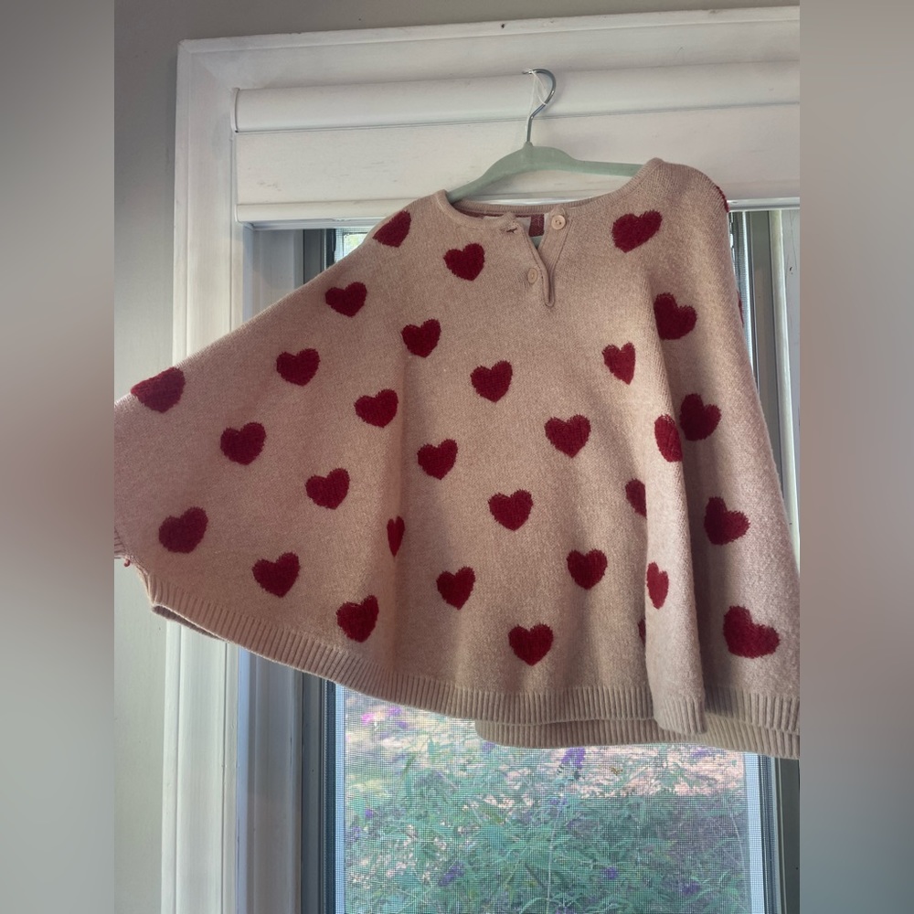 Toddler girls size 2-3 years poncho ( from Zara)